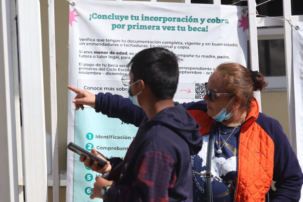 Si apenas ingresarás a la prepa, debes estar al pendiente de la convocatoria de la Beca Benito Juárez | EsImagen