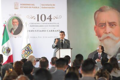 Gobernador de Puebla encabeza ceremonia de Aniversario Luctuoso de Venustiano Carranza