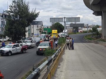 Obras en la autopista México-Puebla provocan reducción de carriles