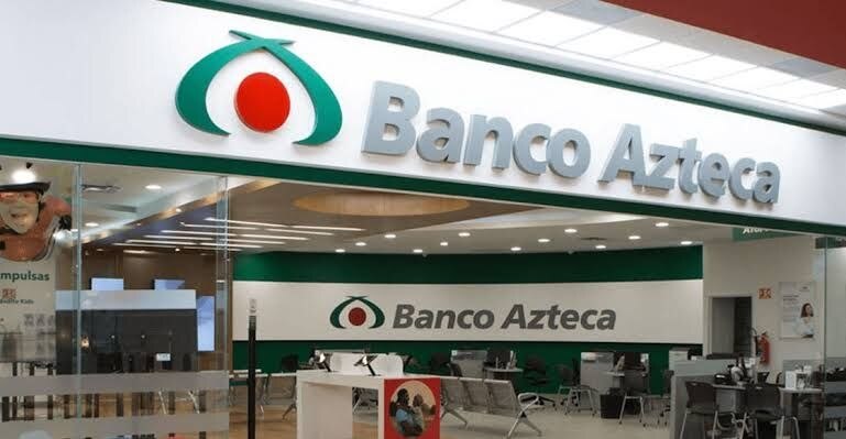 Las sucursales de Banco Azteca serán las únicas que operarán de manera normal el martes 1 de octubre de 2024, ofreciendo sus servicios de 9 de la mañana a 9 de la noche.

Foto: Producción El Universal Puebla
