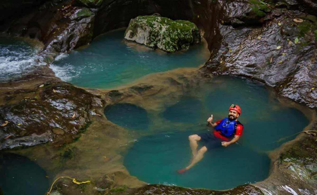 Conoce la Poza Pata de Perro, un lugar mágico para nadar en Cuetzalan