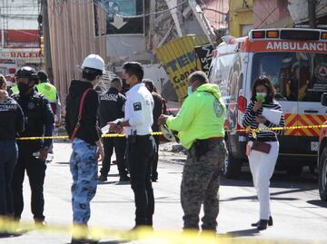 Roberto, Rocío y Griselda siguen bajo escombros por explosión en la Diagonal