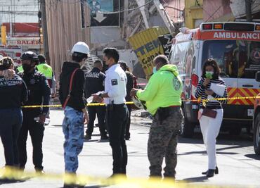 Roberto, Rocío y Griselda siguen bajo escombros por explosión en la Diagonal