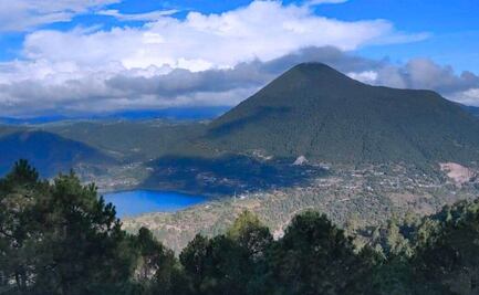 Volcán Otzelotzi resguarda las lagunas más hermosas de Puebla