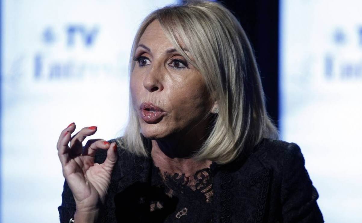 Cierran cerco contra Laura Bozzo; Interpol gira ficha roja por evasión fiscal