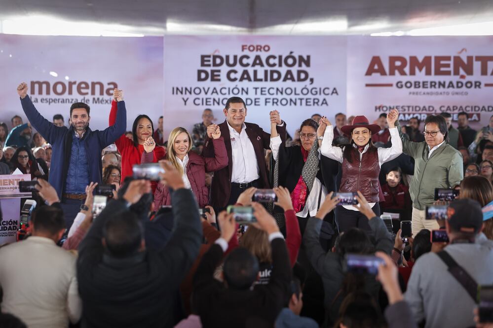 Alejandro Armenta reunió en Ciudad Modelo a miles de simpatizantes | Foto: Agencia Es Imagen para El Universal Puebla
