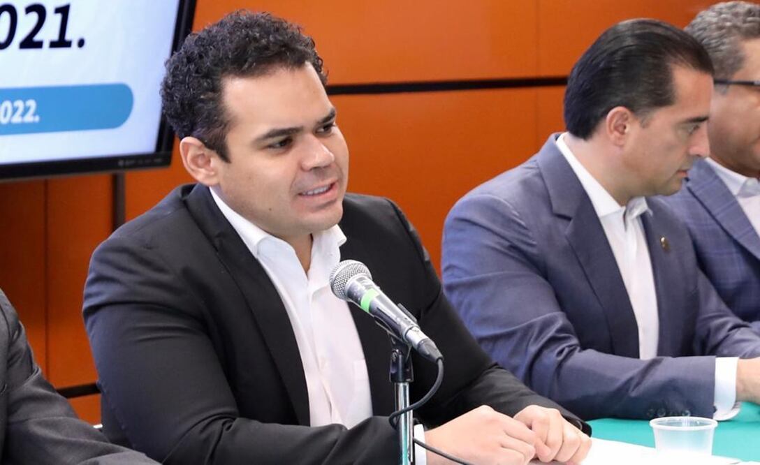 La fiscalización y la transparencia no deben tener colores partidistas, afirmó el presidente de la Comisión de Vigilancia de la ASF, Pablo Angulo. Foto: Especial