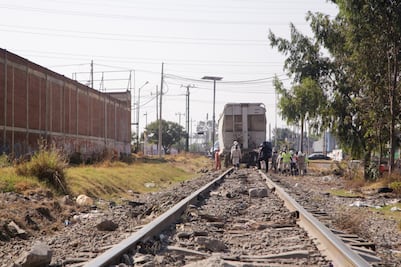 Por aquí pasan las vías de Ferrosur que van de Puebla a la Ciudad de México
