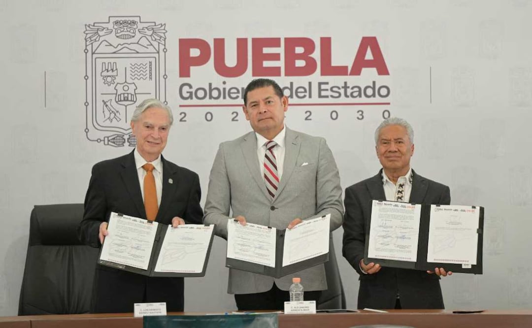 UDLAP y SEP firman convenio para el otorgamiento de becas | Foto: Especial