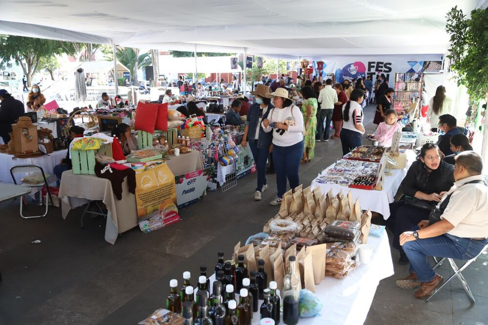 Podrás disfrutar el Festín Poblano en el primer cuadro de la ciudad de Puebla | Foto: Agencia Es Imagen para El Universal Puebla