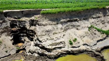 Los 'misteriosos' túneles del mega socavón de Puebla