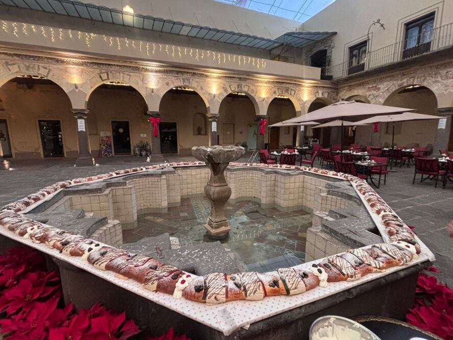 La rosca se repartió a quienes asistieron a las instalaciones este 6 de enero