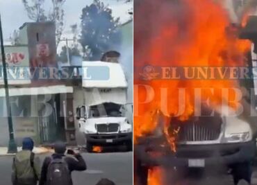 Normalistas de Ayotzinapa dieron portazo al Campo Militar Número 1 de la CDMX