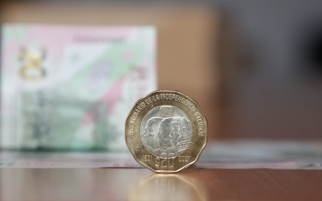 ¿Banco Azteca compra monedas conmemorativas? | ES IMAGEN