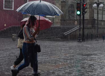 Frente frío fuera de temporada entra a México, así estará el clima en Puebla