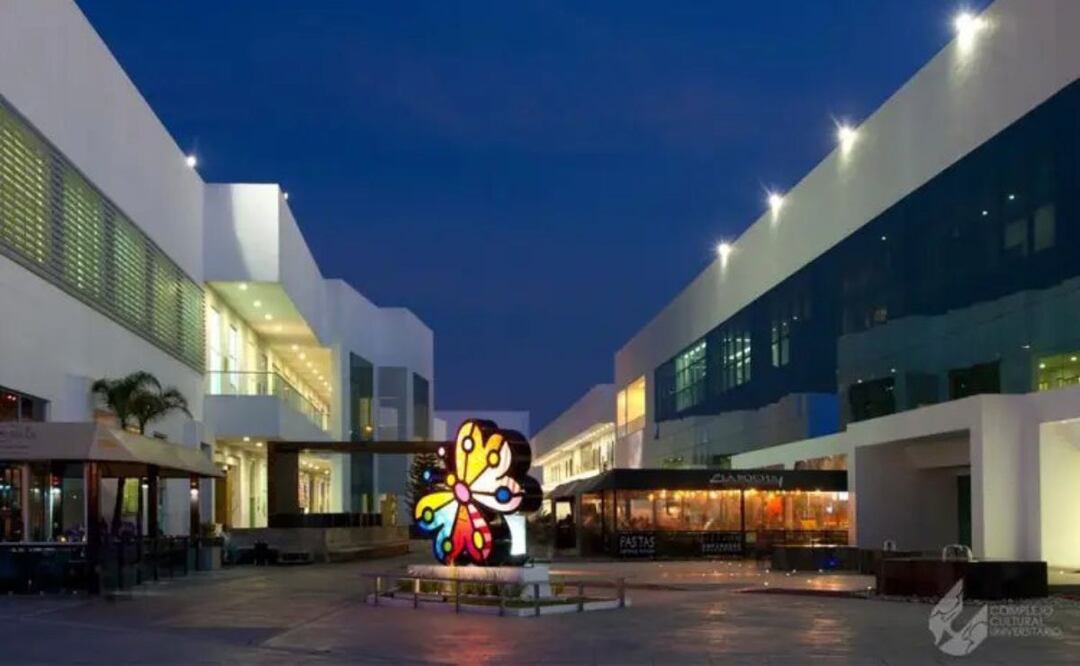 Puedes disfrutar tus platillos poblanos favoritos en el Andador Gastronómico de lunes a domingo de 8:00 a 18:00 horas | Foto:  CCU de la BUAP