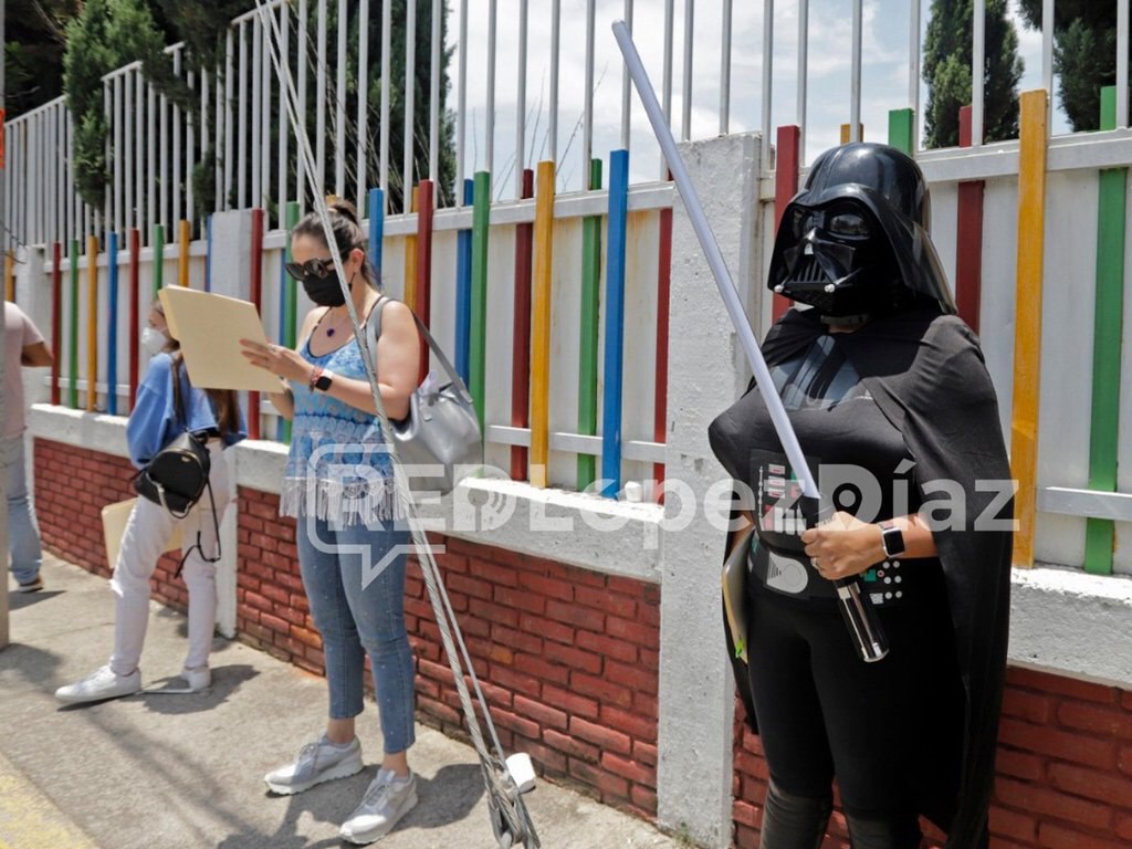 La vacuna contra Covid-19 en Puebla y el ataque de los millennials disfrazados