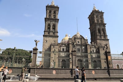 Así se vería la Catedral de Puebla si hubiera sido terminada
