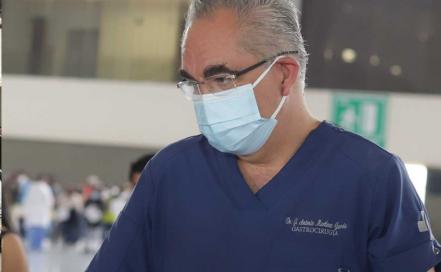 Señalan presunta negligencia médica en el deceso de Miguel Barbosa