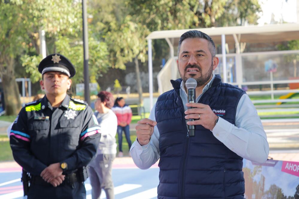 Adán Domínguez habló del recorte de recursos federales en Puebla | Foto: EsImagen