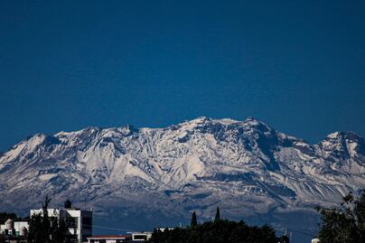 FOTOS. No son los Alpes suizos, es el volcán Iztaccíhuatl nevado