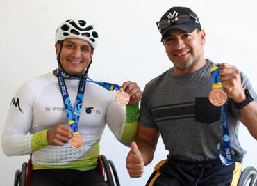 Poblanos conquistan el Maratón de la CDMX en Silla de Ruedas