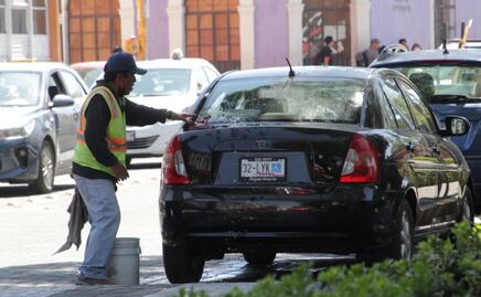Cómo opera la mafia de los franeleros en Puebla