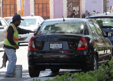 Cómo opera la mafia de los franeleros en Puebla