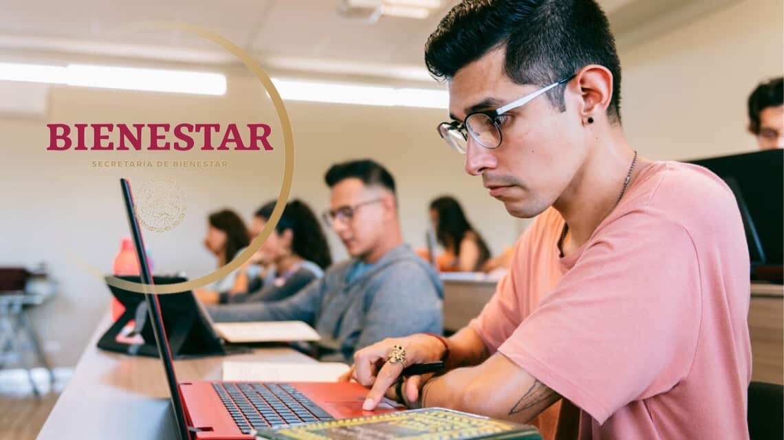 La Beca para el Bienestar Benito Juárez de Educación Básica es un programa del Gobierno de México dirigido a familias con hijos o menores a su cuidado que estudian educación inicial, preescolar, primaria o secundaria y que tienen menos de 18 años. 
Foto: Producción El Universal Puebla