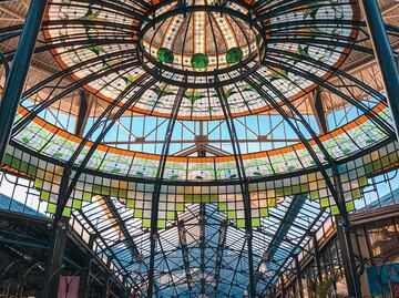 Descubre la historia del hermoso quiosco del Mercado de la Victoria