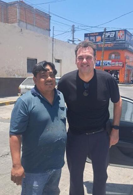 David Faitelson en Atlixco, captan al comentarista deportivo de visita en el Pueblo Mágico