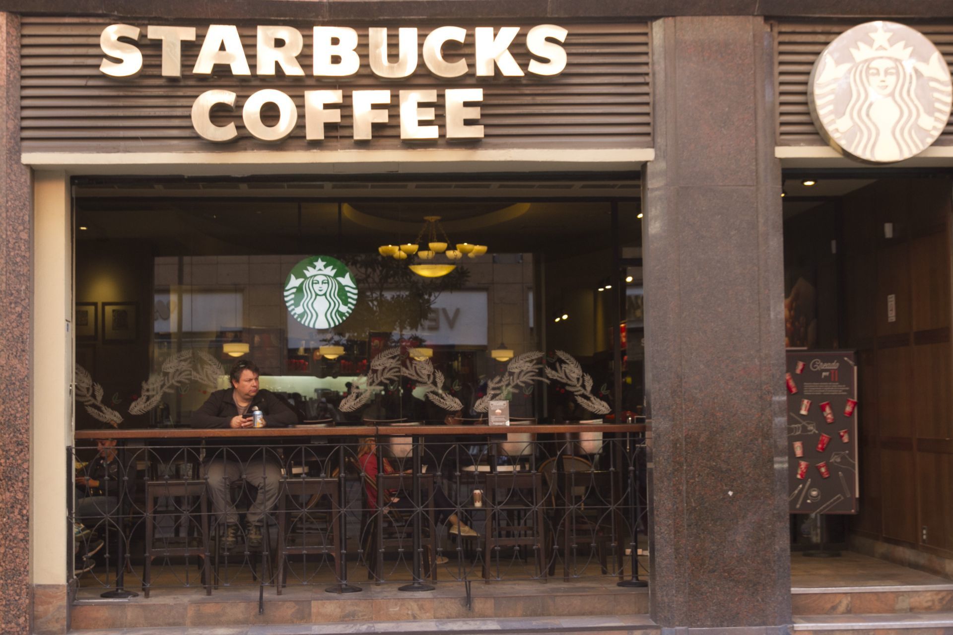 Mexicanos pagan hasta 2 mil 670 pesos al mes en gastos hormiga