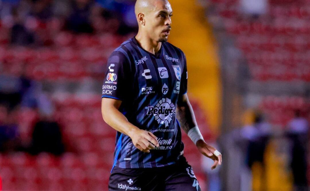 Emanuel Gularte estaba en calidad de préstamo con los Gallos Blancos de Querétaro | Foto: X Emanuel Gularte