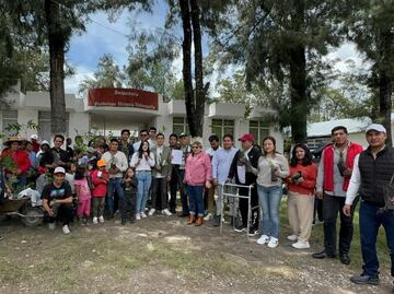 Alejandro Armenta encabeza jornada de reforestación de Sembremos Esperanza