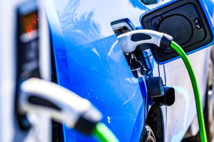 Autos eléctricos tendrán 500 mil puntos de recarga en Estados Unidos