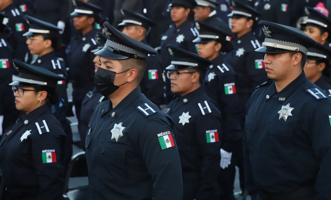 En Puebla los policías municipales y estatales tienen turnos de 24 por 24 horas | FOTO: Agencia Es Imagen para El Universal Puebla