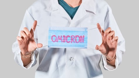 Ómicron. Dolor lumbar y otros síntomas de esta variante de Covid 