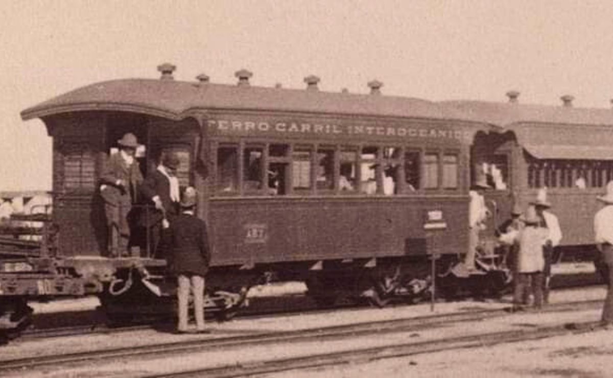 El tren interoceánico tenía una amplia trayectoria en Puebla | Foto: Facebook Emmanuel de la Vega