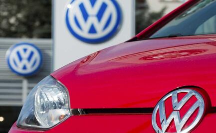 Volkswagen pide a sus trabajadores reconsiderar propuesta salarial