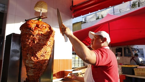 Cuál es el origen de los tacos al pastor
