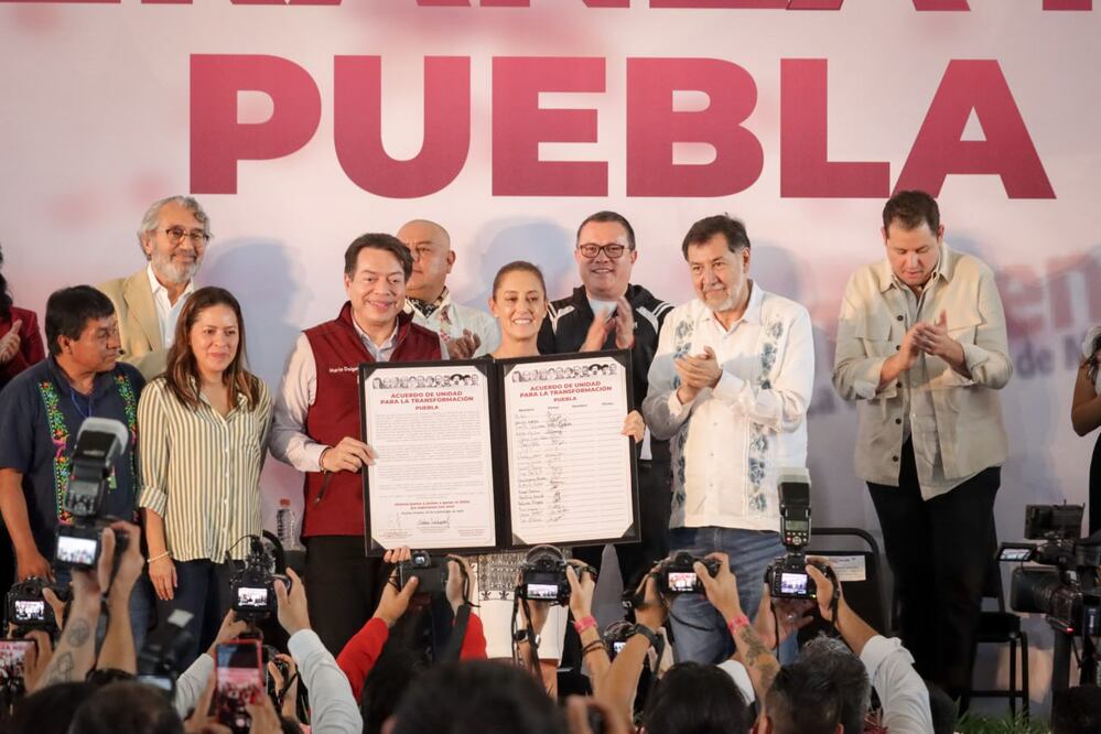 Ciudadanos poblanos se sumaron a Claudia Sheinbaum con el Acuerdo de Unidad para la Transformación en Puebla | Foto: Agencia Es Imagen para El Universal Puebla