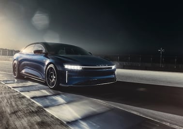 Lucid Motors lanza Sapphire, un muscle car eléctrico