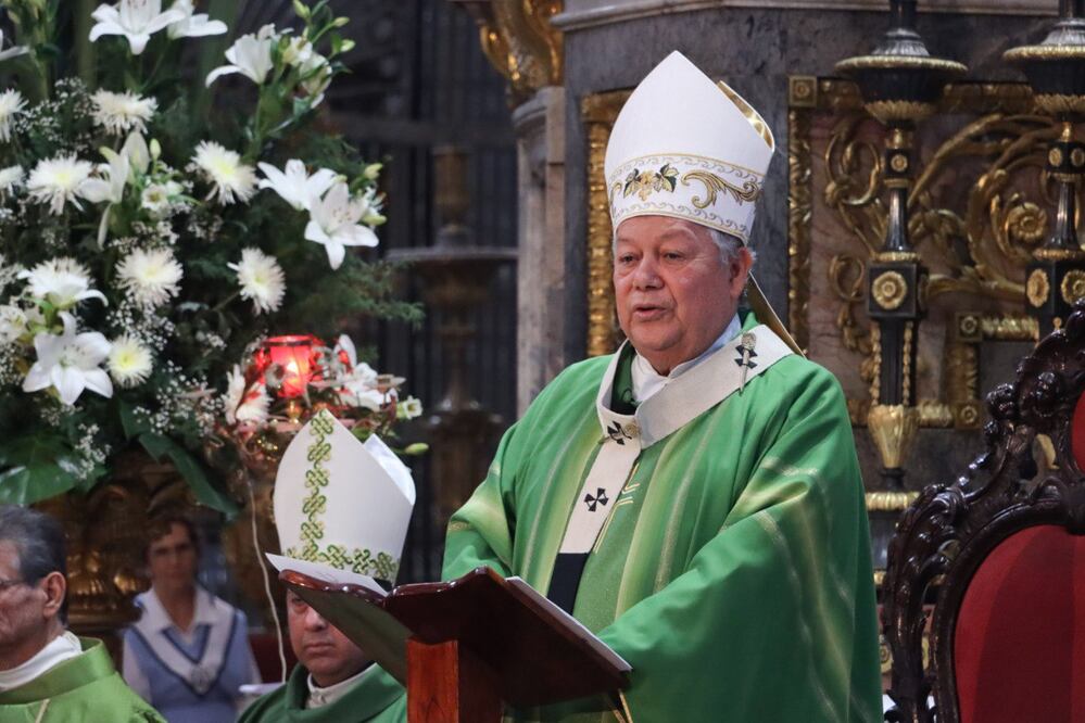 El arzobispo de Puebla, Víctor Sánchez Espinosa, reitera postura contra el aborto | EsImagen