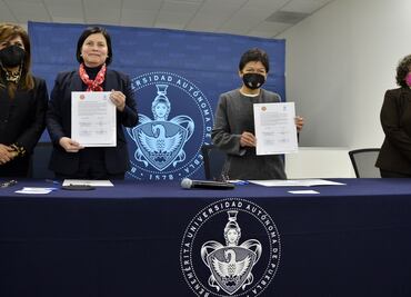 Lilia Cedillo firma convenio con el Tribunal Superior Agrario