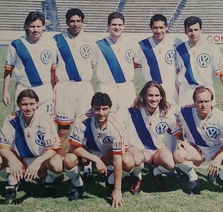 Luis García y 10 futbolistas más que jugaron en Puebla y Chivas
