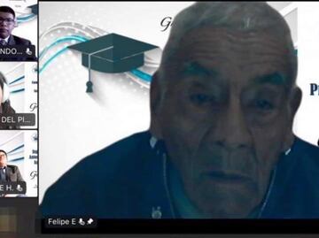 ¡Felicidades! A sus 84 años, Felipe Espinosa tuvo graduación virtual en la BUAP