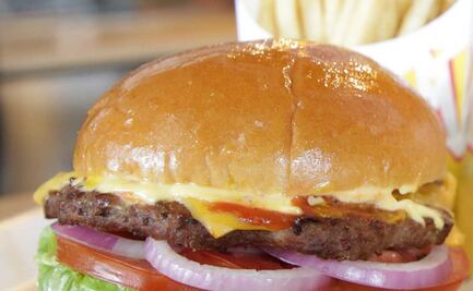 Día de la hamburguesa: ¿dónde y cómo celebrarlo en Puebla?