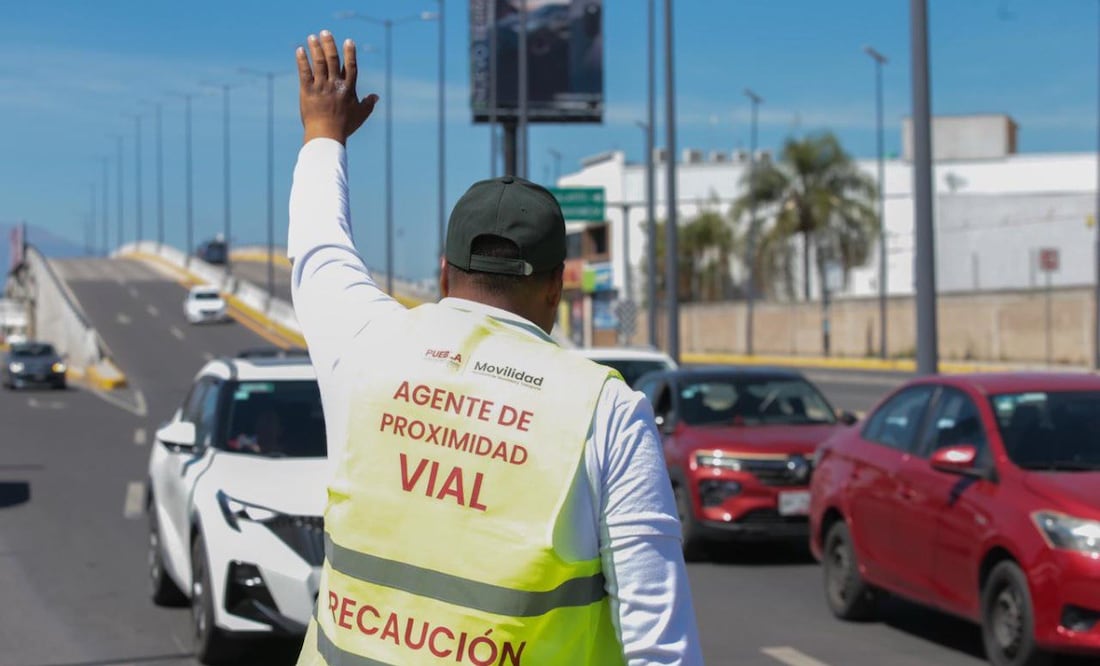 Desde el 1 de noviembre hay agentes de proximidad vial en las calles de Puebla | Foto: Gobierno del Estado