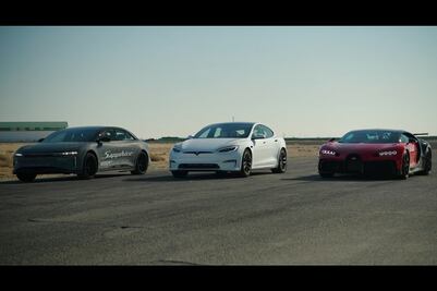 Lucid Air Sapphire vence con autoridad al Bugatti Chiron en un arrancón