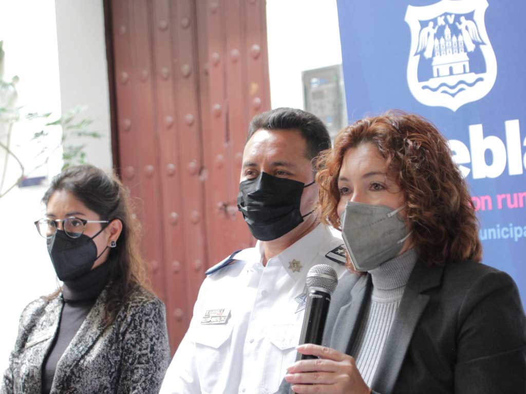 Con policías pretenden inhibir presencia de ambulantes en el Centro Histórico